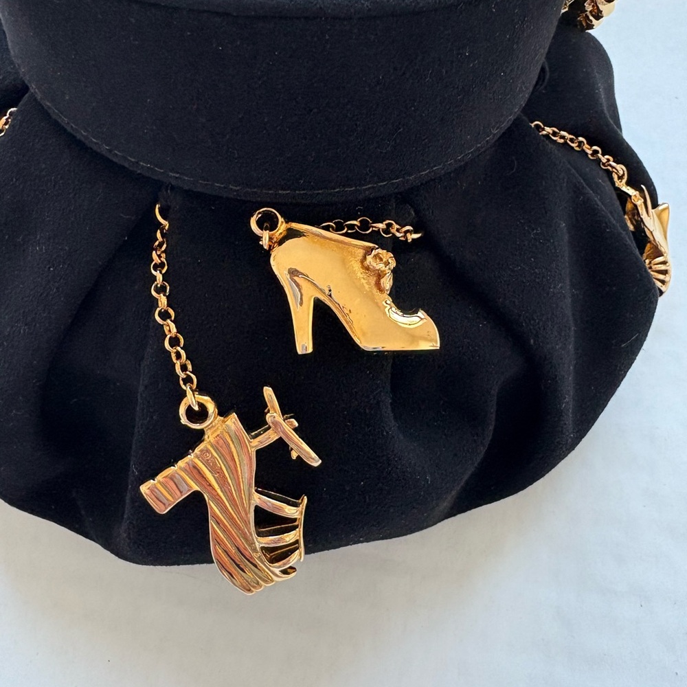 Vintage Salvatore Ferragamo Black Suede Bucket Bag Shoe Charm Limited Edition - Picture 6 of 16